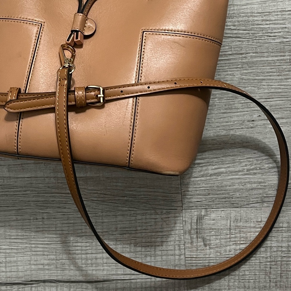 Tory Burch Tan Crossbody Bag - Picture 7 of 9